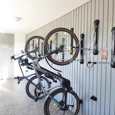 Sunshine Pool Sauna Terrasse Wifi * Winterberg