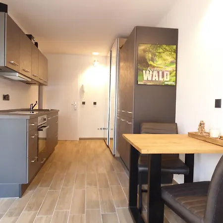 Appartement Sunshine Pool Sauna Terrasse Wifi *