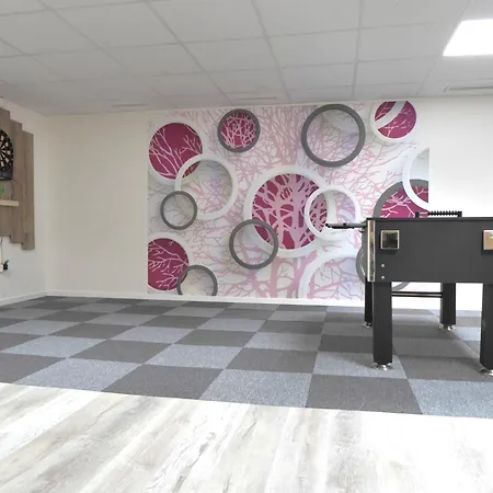 Sunshine Pool Sauna Terrasse Wifi Appartement *